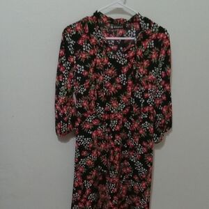Allegra K [NWOT] Black and Red Floral Dress